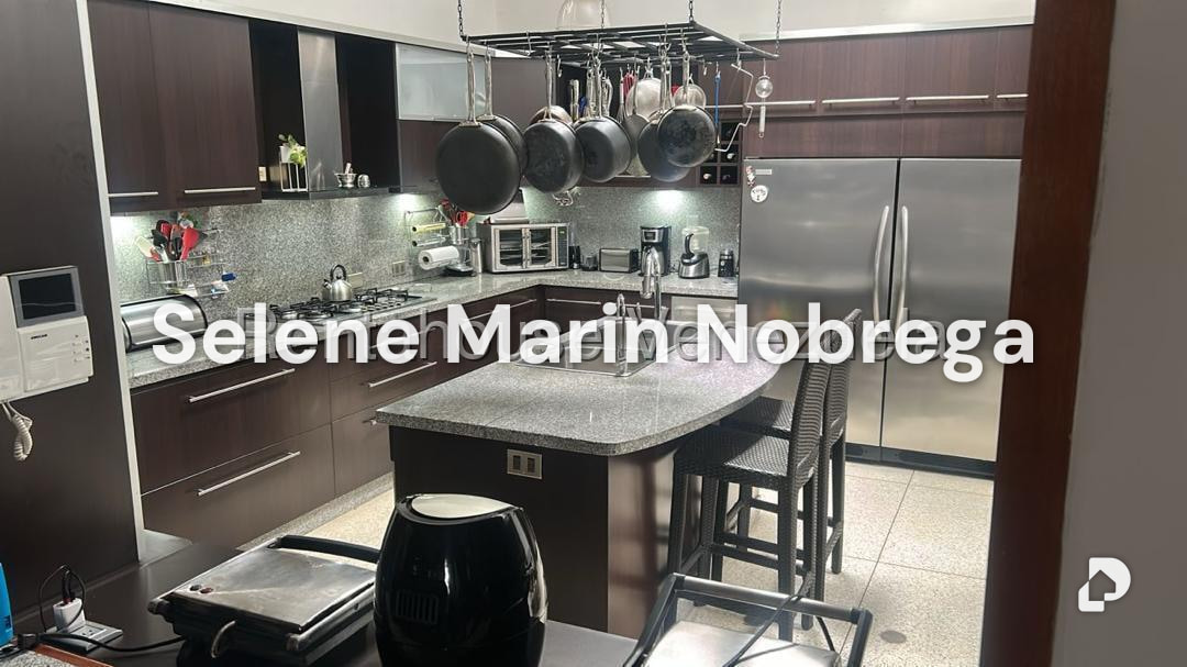 Casa en El Marqués, Caracas – 10