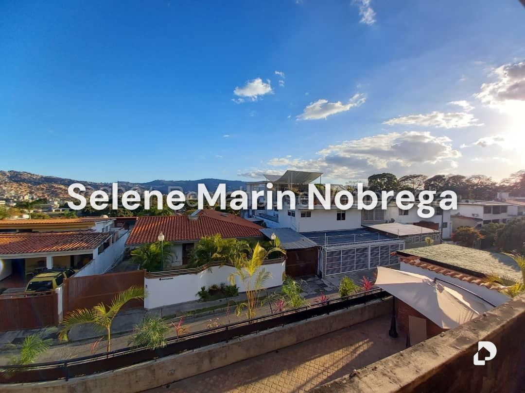 Casa en El Marqués, Caracas – 28