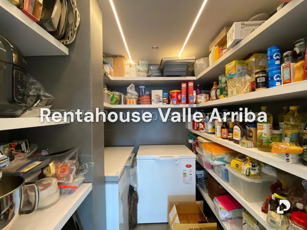 Apartamento en Altamira, Caracas – 17
