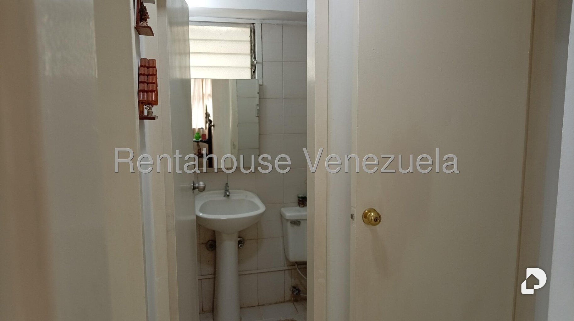 Apartamento en Parroquia Santa Rosalía, Caracas – 19