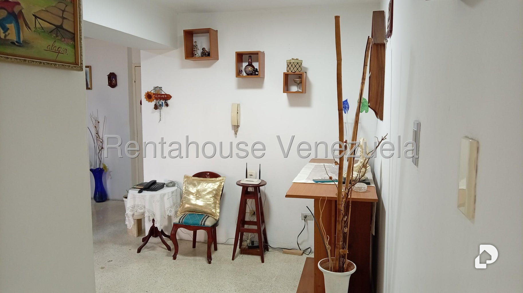 Apartamento en Parroquia Santa Rosalía, Caracas – 11
