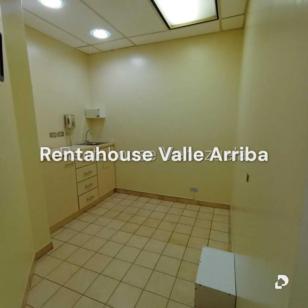 Local comercial en Santa Paula, Caracas – 7
