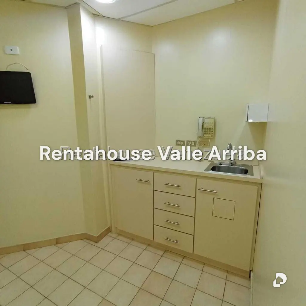 Local comercial en Santa Paula, Caracas – 9