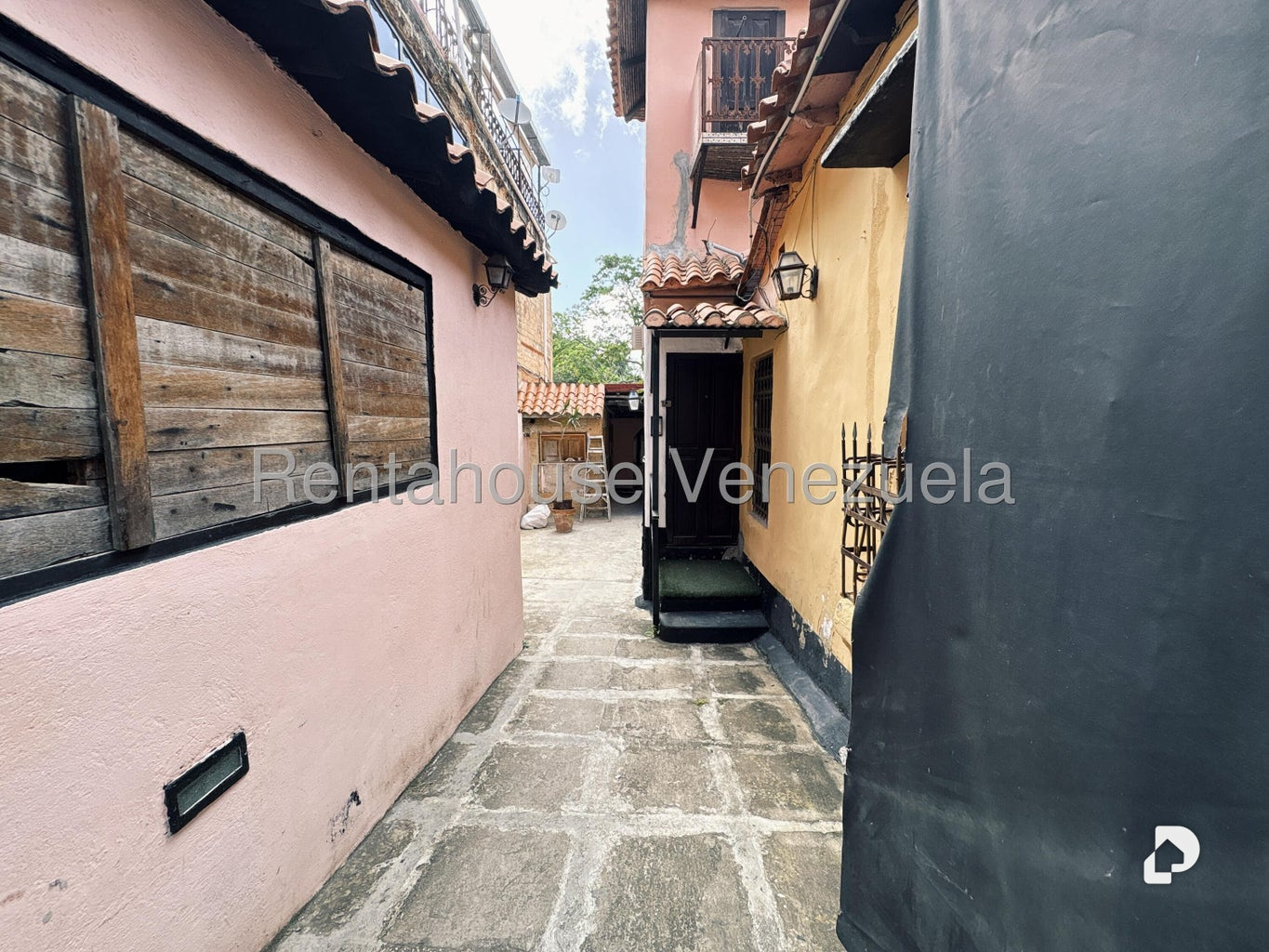 Local comercial en El Hatillo, Caracas – 5