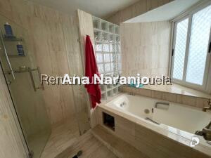 House in Prados del Este, Caracas – 28