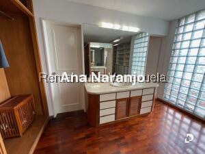 House in Prados del Este, Caracas – 22