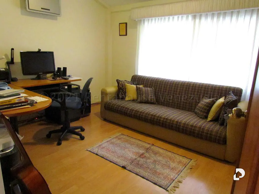 Casa en Miranda, Caracas – 17