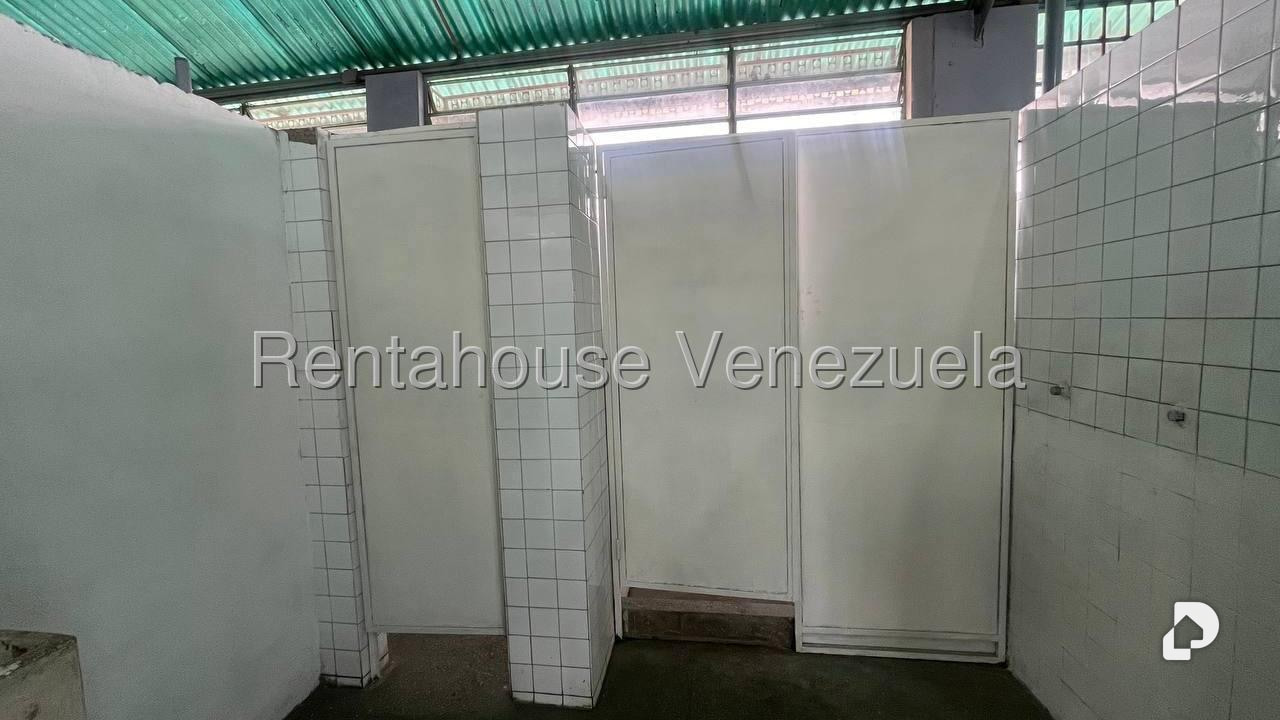 Edificio en Los Ruices Sur, Caracas – 25