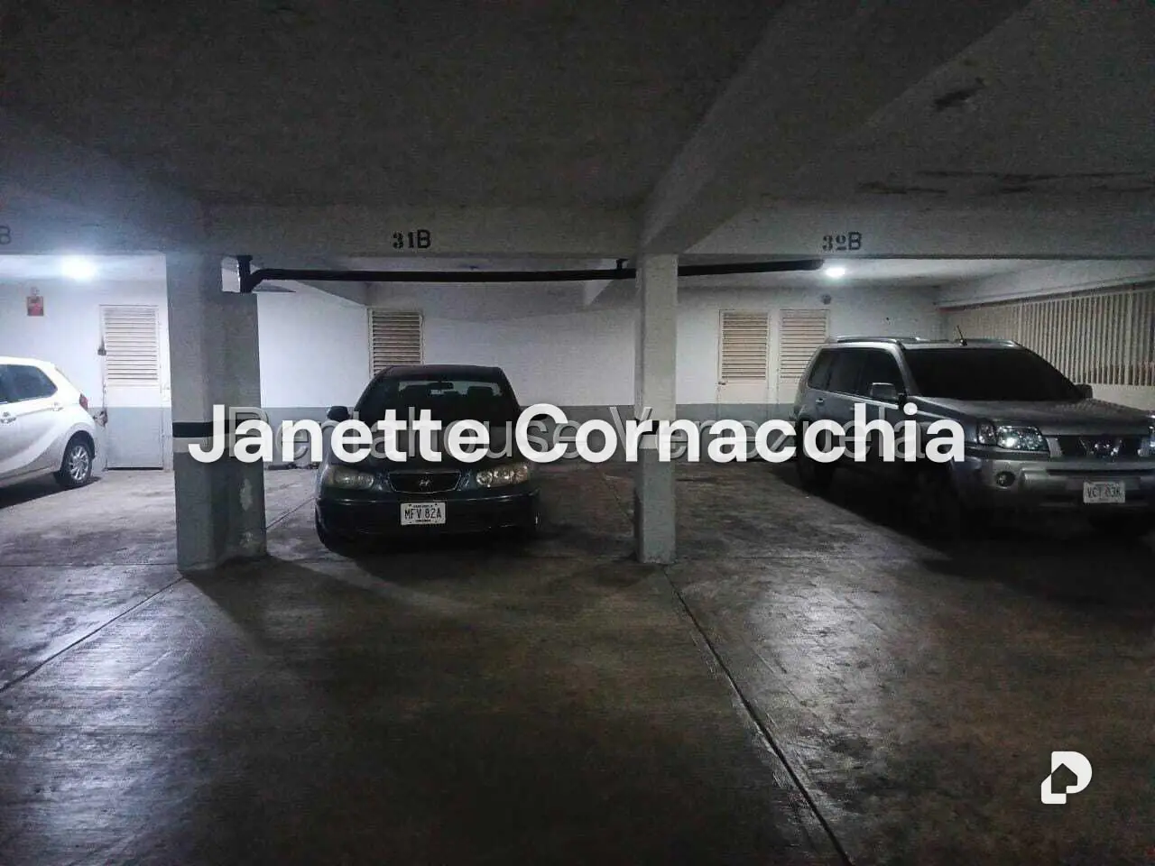 Apartamento en Colinas de Santa Mónica, Caracas – 11