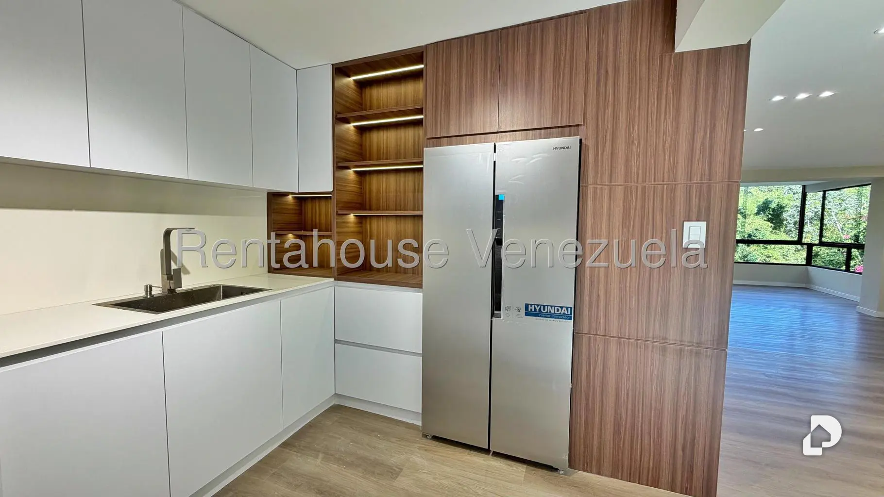 Apartamento en Cerro Verde, Caracas – 11