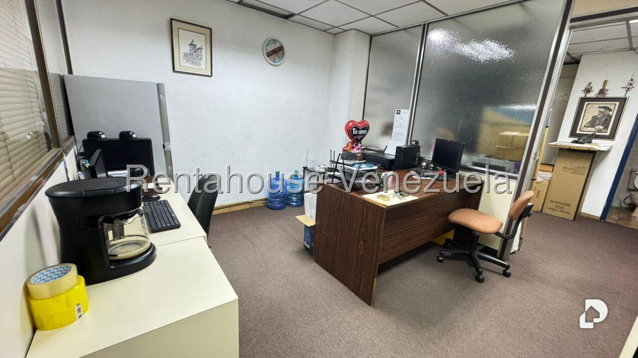 Oficina en Parroquia Altagracia, Caracas – 14