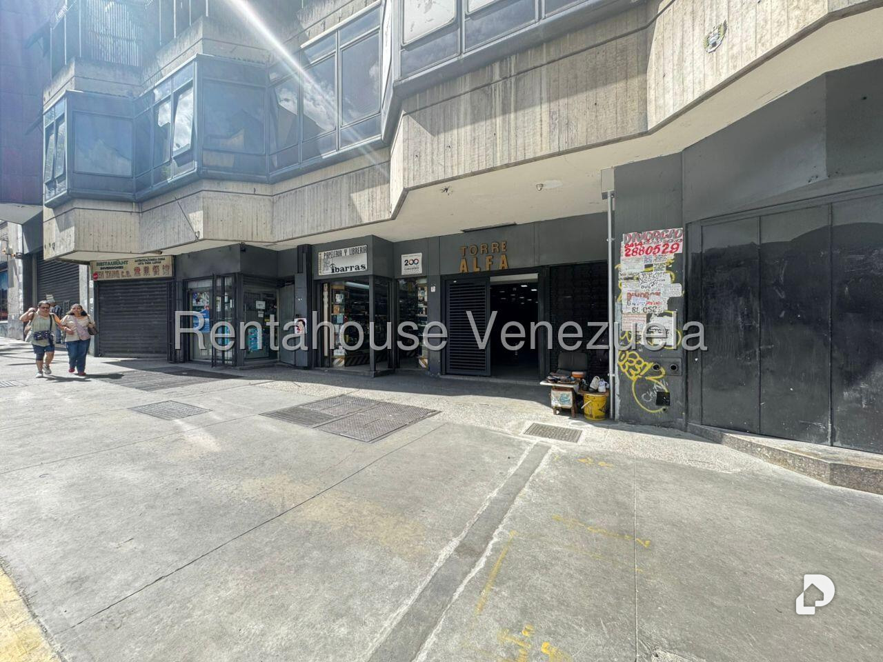 Oficina en Parroquia Altagracia, Caracas – 17