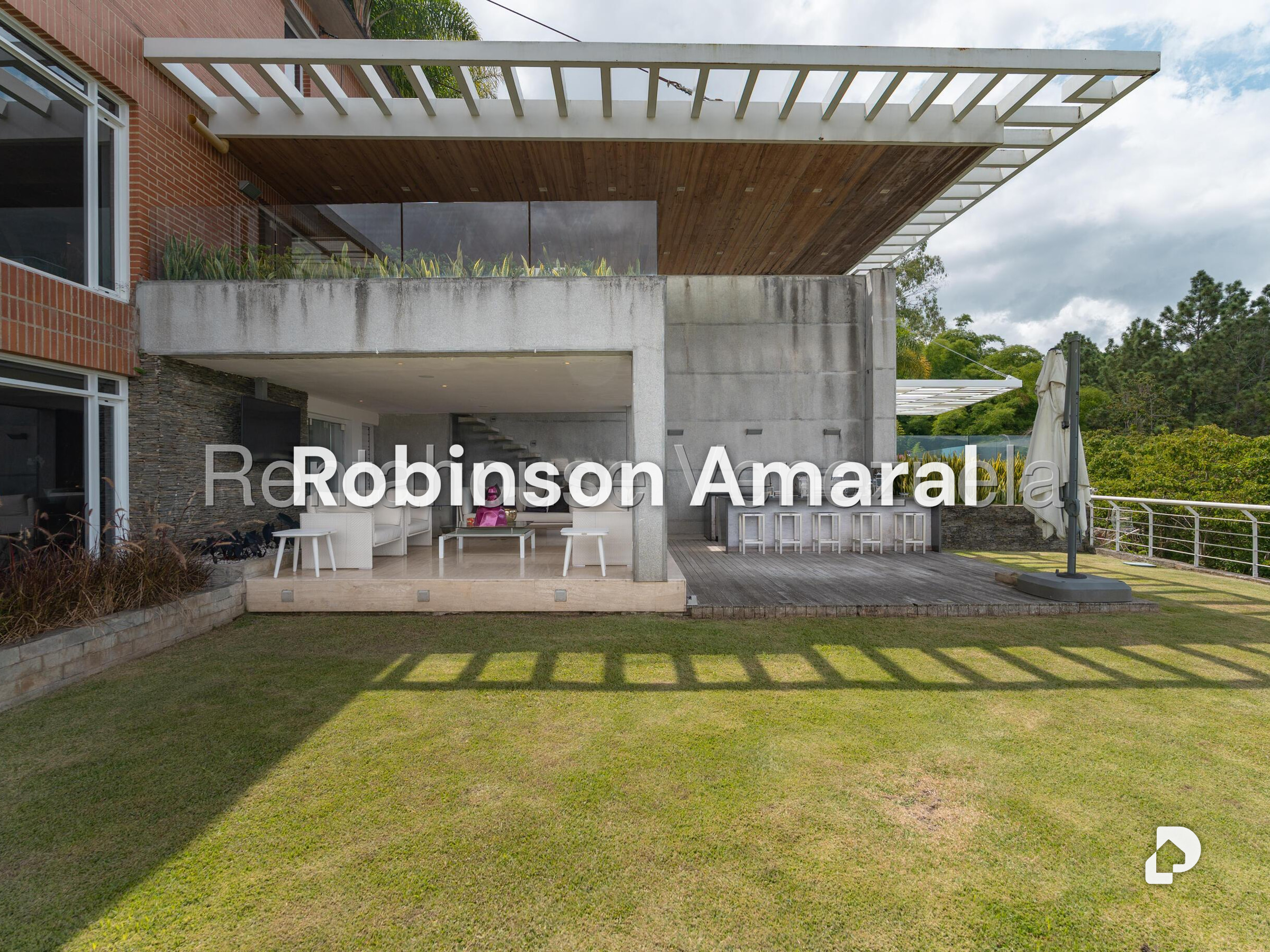 Casa en Alto Hatillo, Caracas – 16