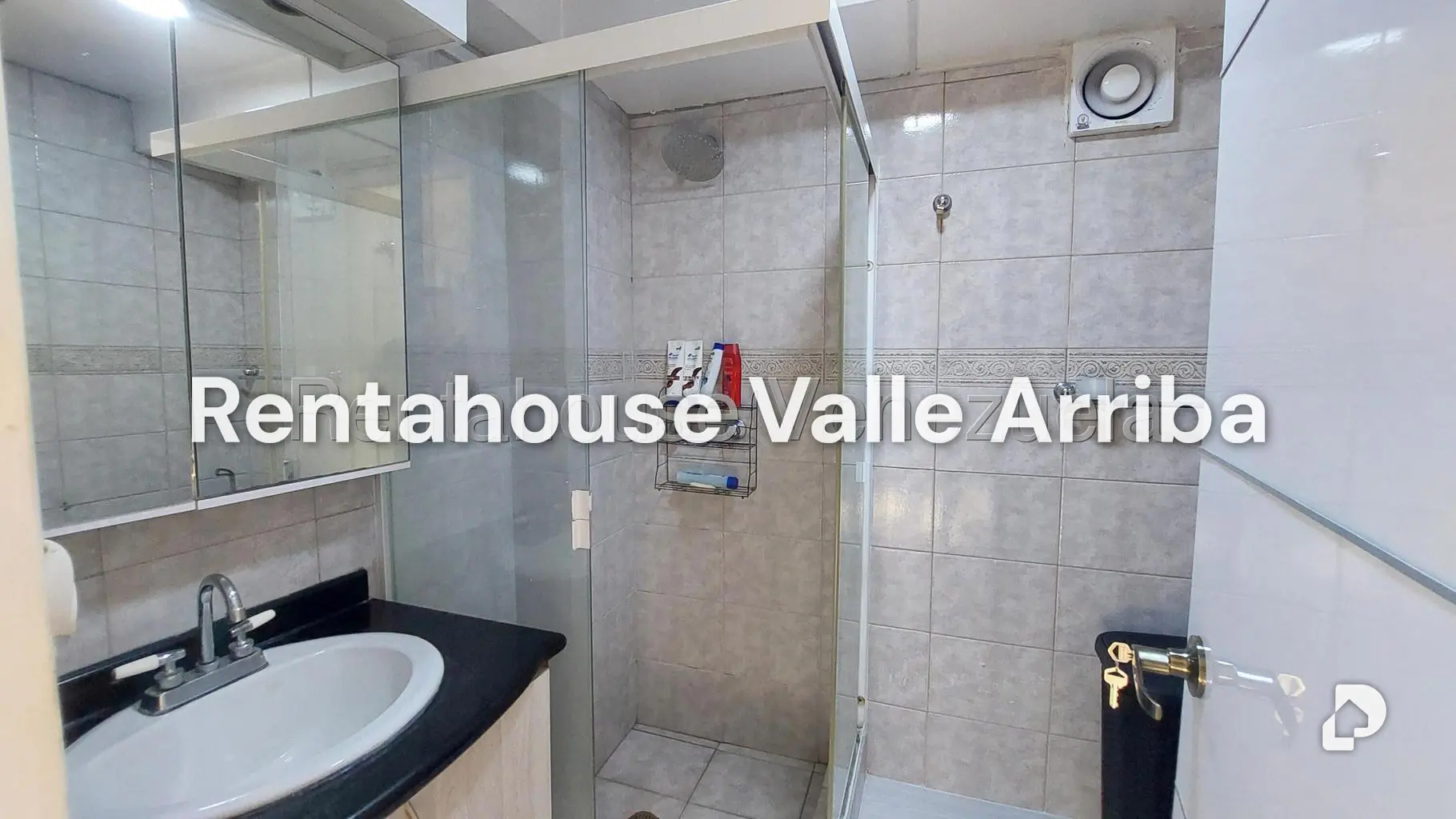 Apartamento en La Urbina, Caracas