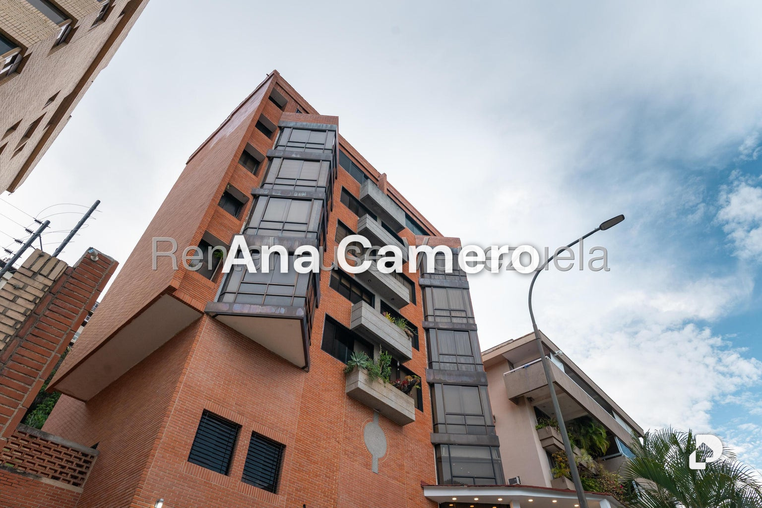 Apartamento en Las Mercedes, Caracas – 2