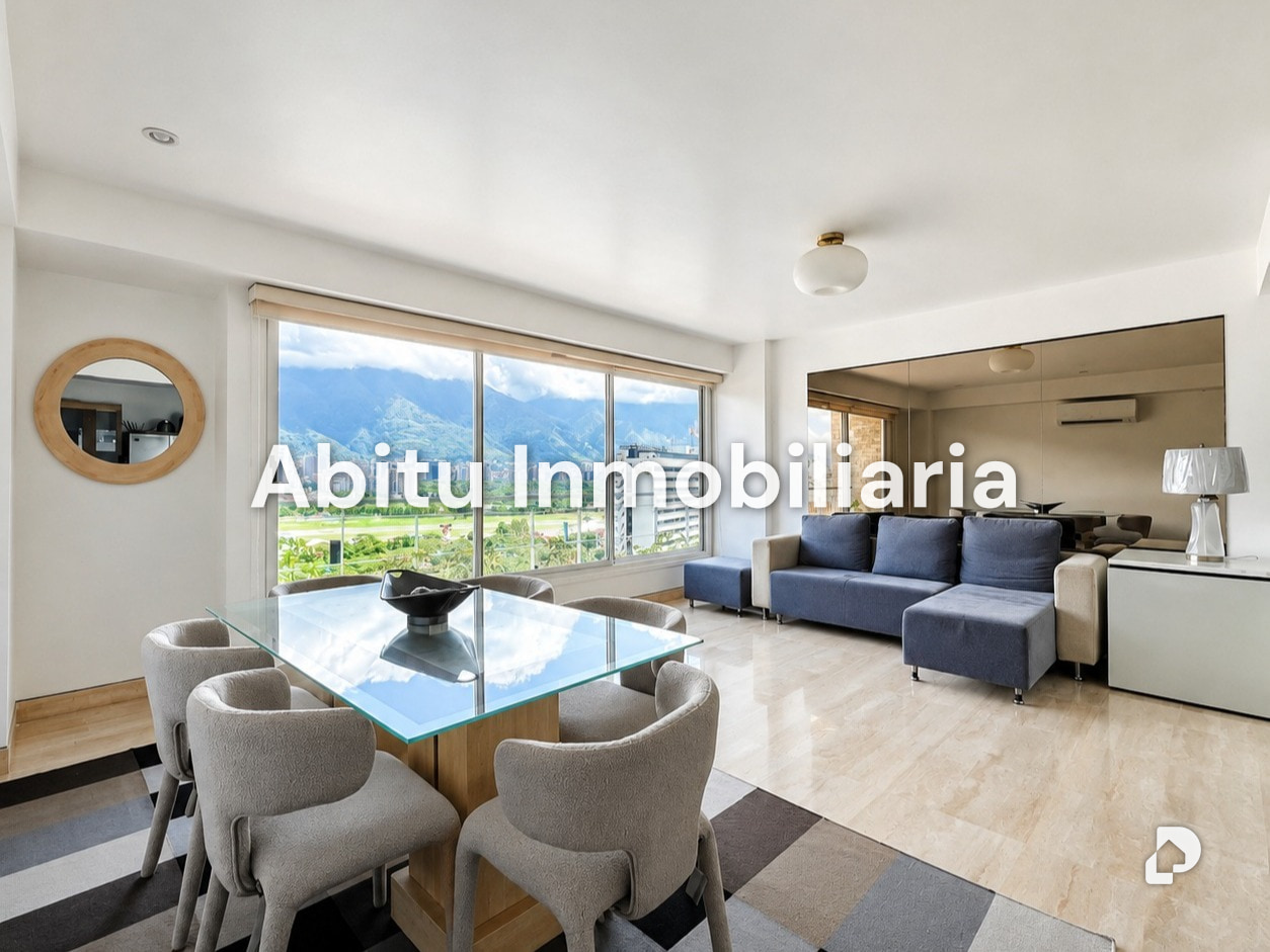 Apartamento en Lomas de Las Mercedes, Caracas – 1