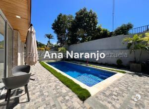 House in Prados del Este, Caracas – 16