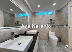 House in Prados del Este, Caracas – 28