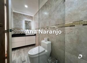 House in Prados del Este, Caracas – 29