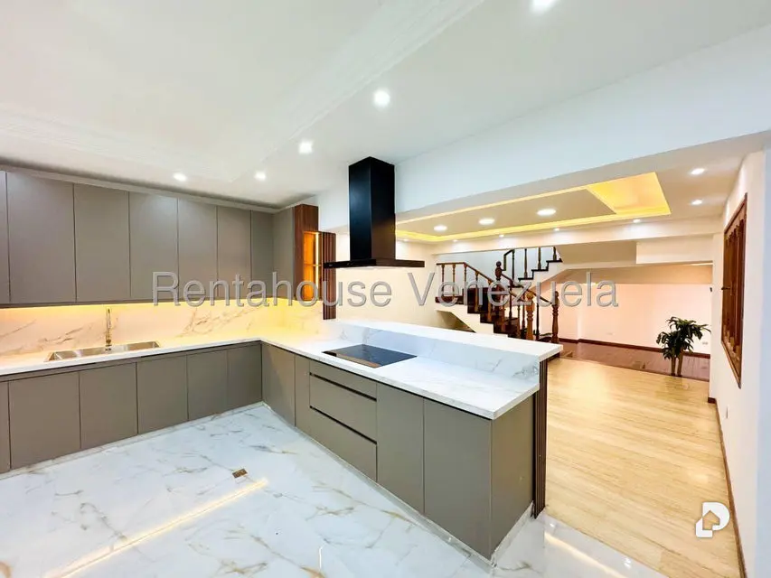 House in Prados del Este, Caracas – 2