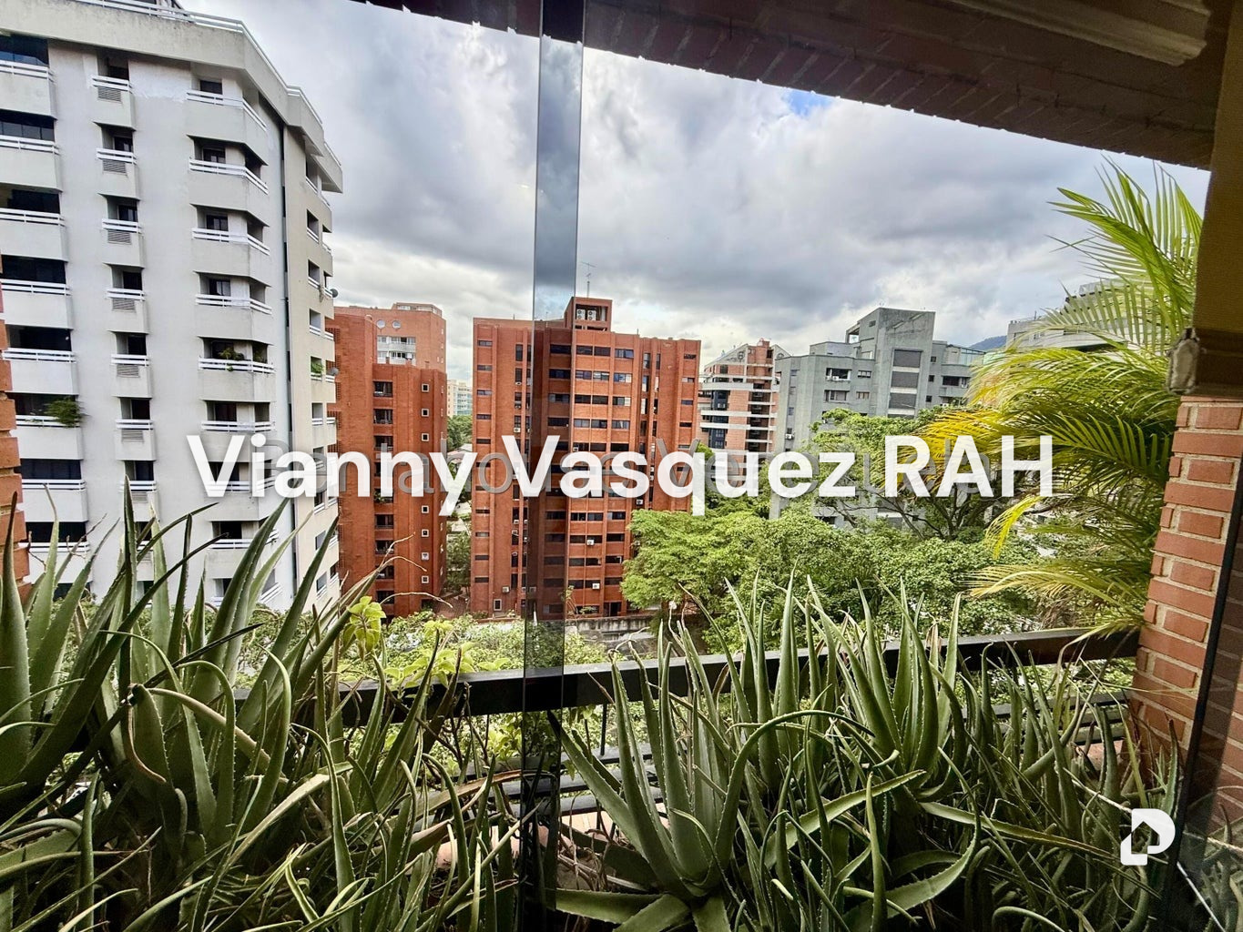 Apartamento en El Rosal, Caracas – 8