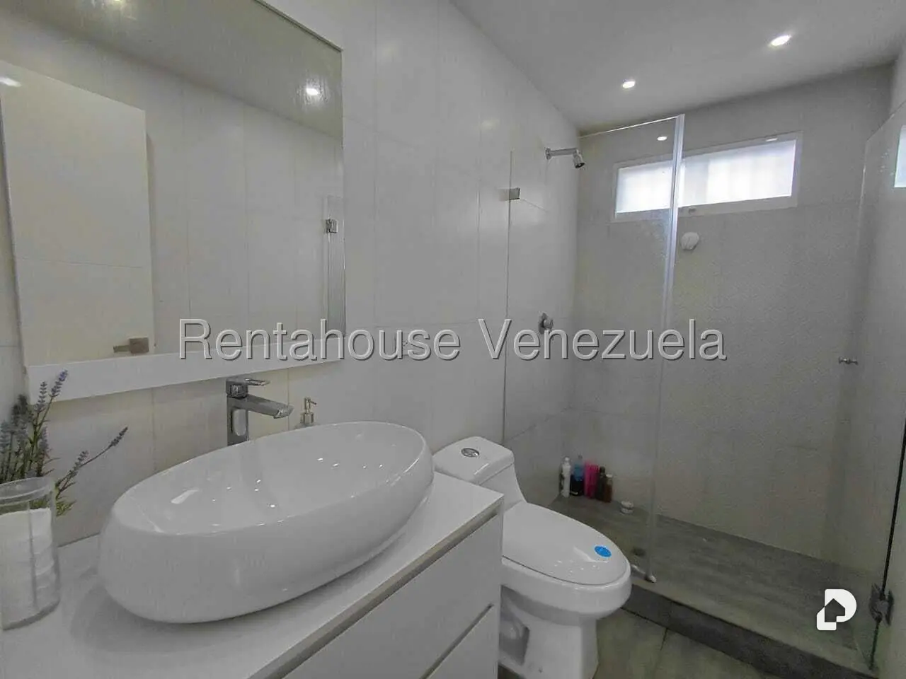 Casa en San Antonio de Los Altos, Altos Mirandinos – 13
