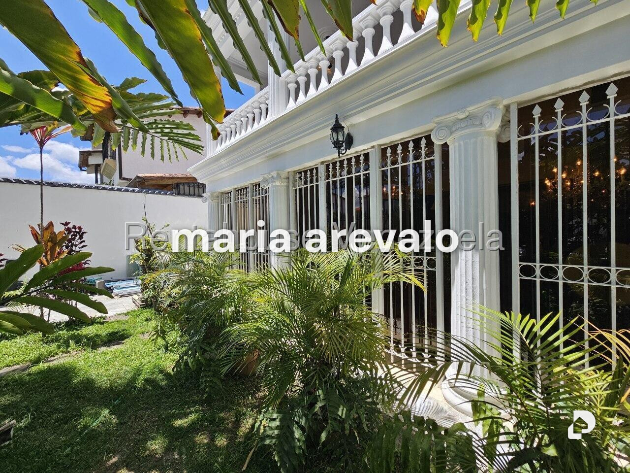 Casa en Lomas de La Lagunita, Caracas – 8
