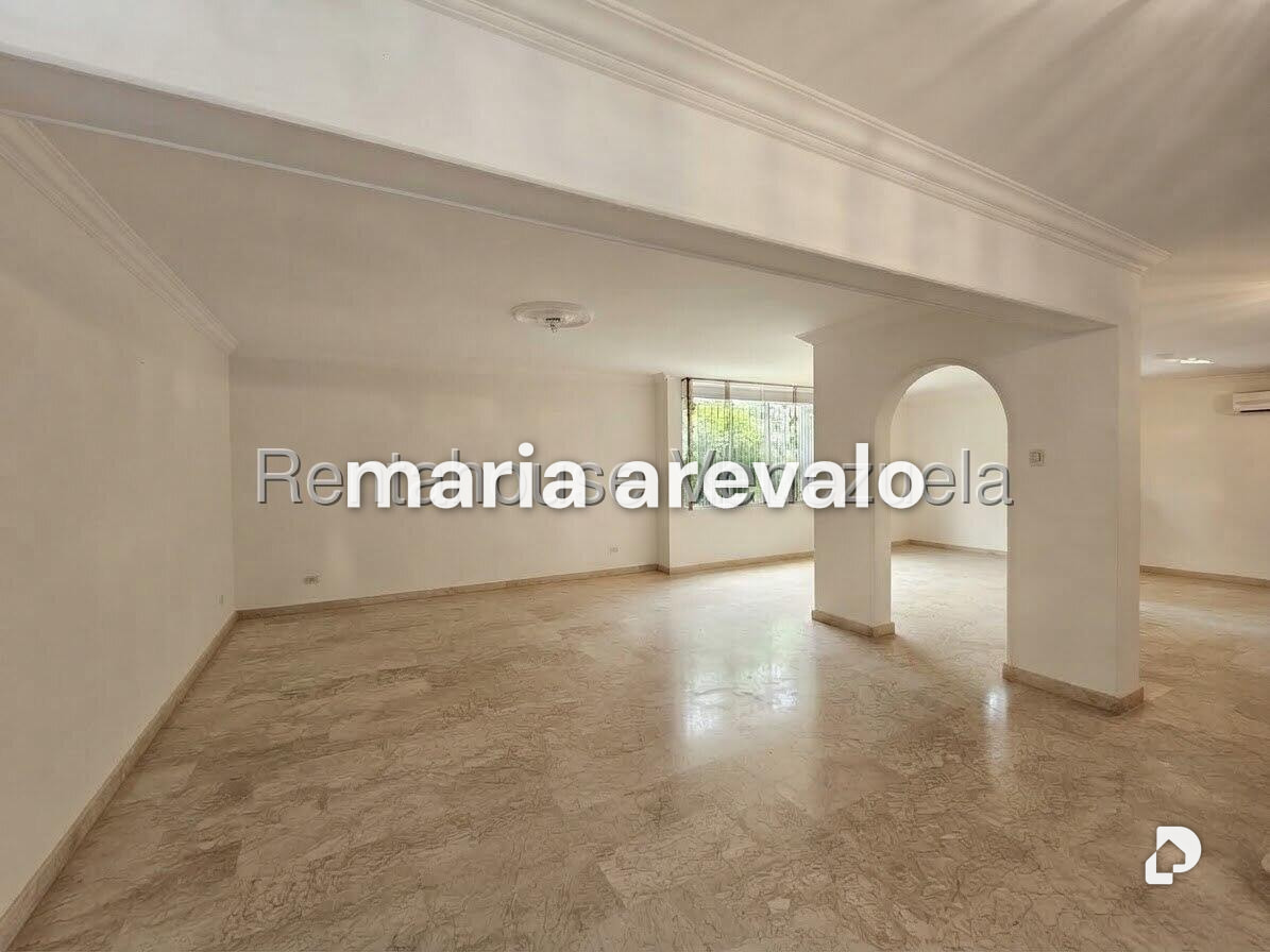 Casa en Lomas de La Lagunita, Caracas – 18