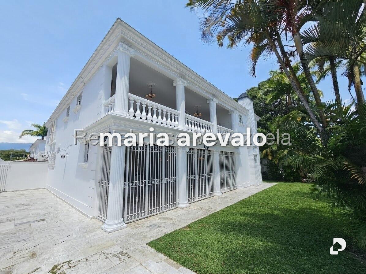 Casa en Lomas de La Lagunita, Caracas – 7