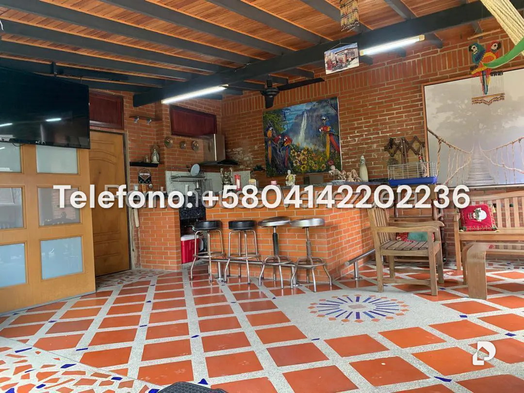 House in Los Naranjos (del Cafetal), Caracas – 36