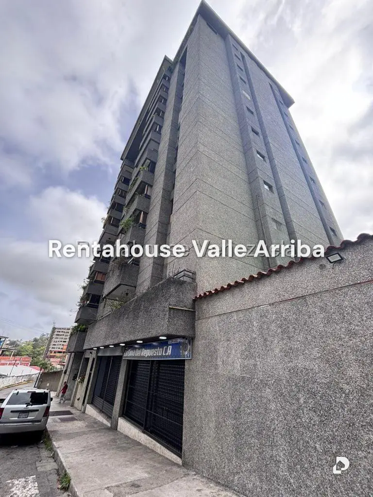 Apartamento en San Antonio, Los Teques – 1