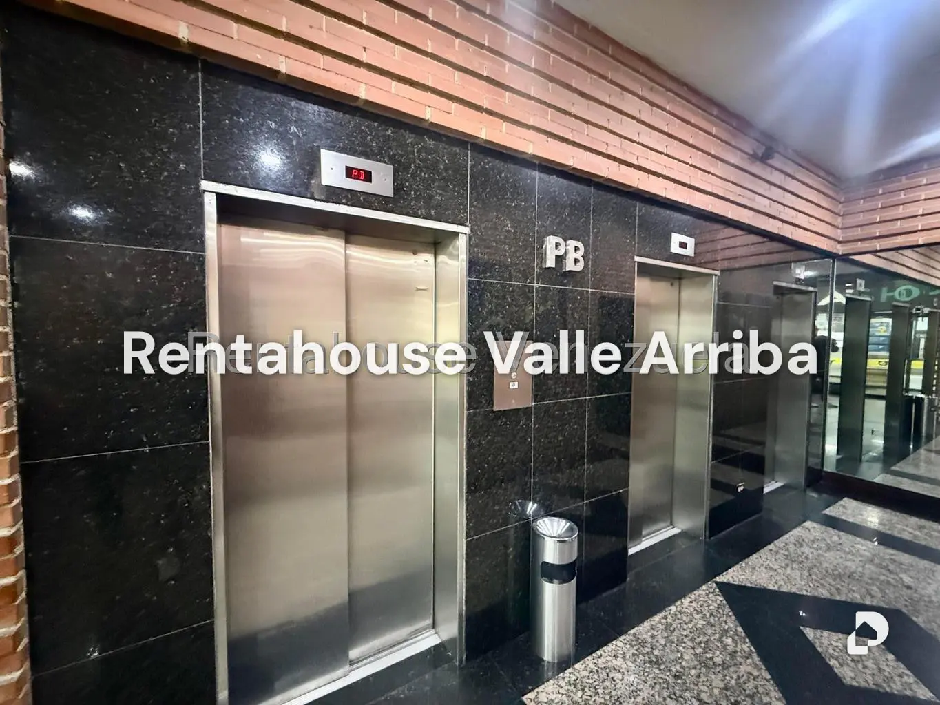 Apartamento en Sabana Grande, Caracas – 17
