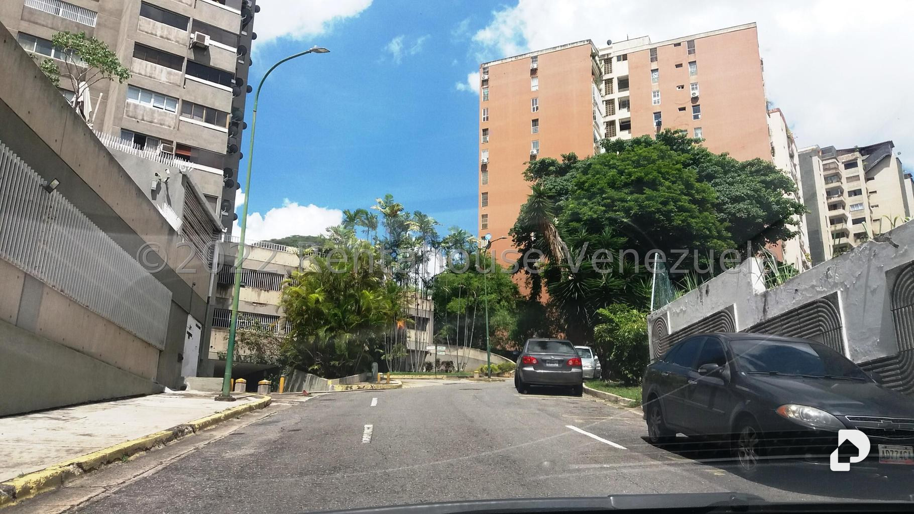 Apartamento en Santa Fe Sur, Caracas – 29