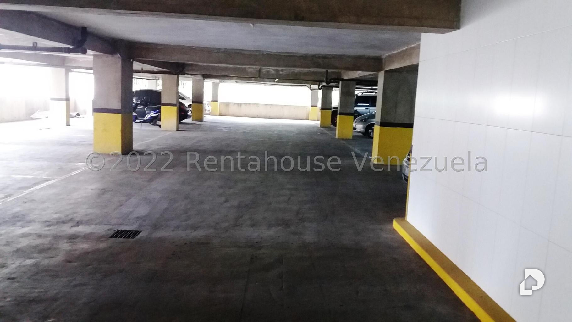 Apartamento en Santa Fe Sur, Caracas – 28