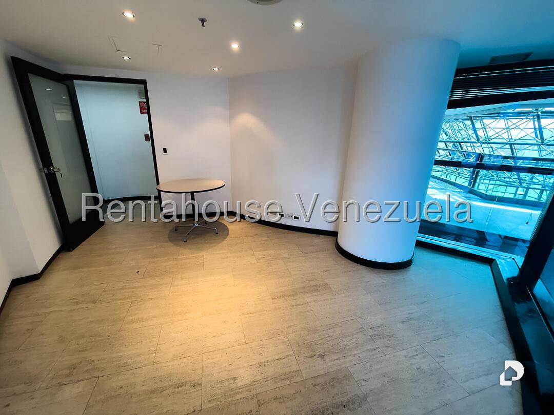 Oficina en El Rosal, Caracas – 8