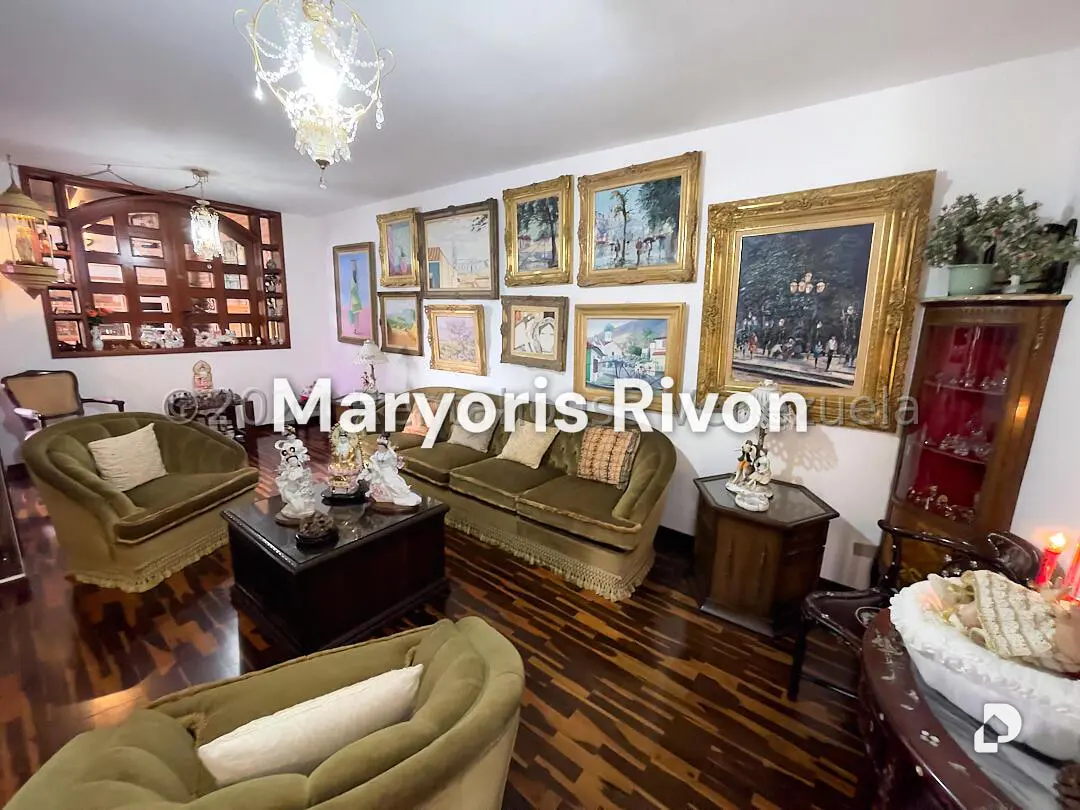 Casa en Alto Prado, Caracas – 8