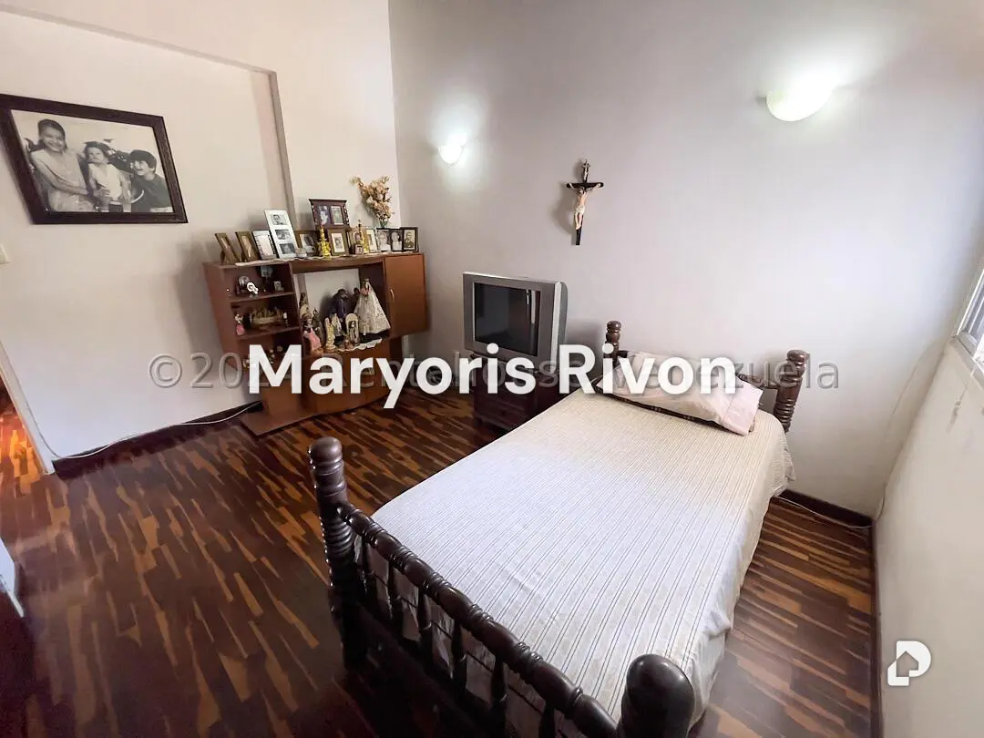 Casa en Alto Prado, Caracas – 23