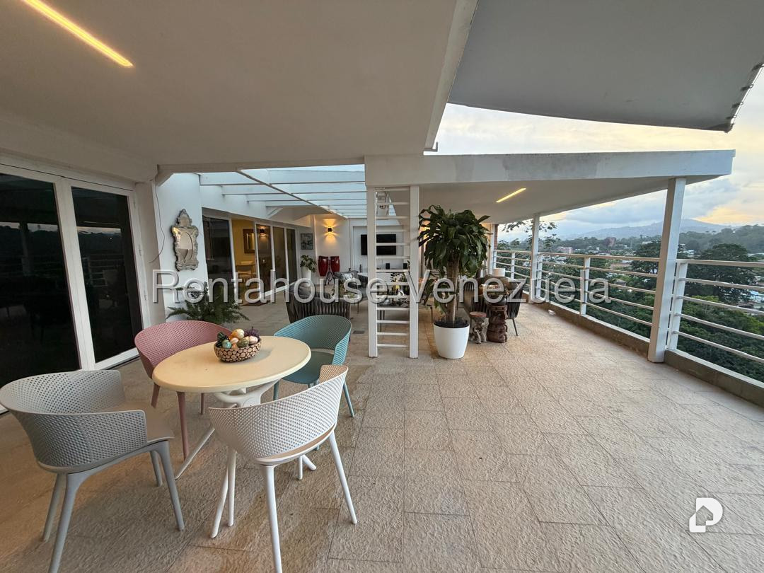 Apartamento en Loma Linda, Caracas – 24