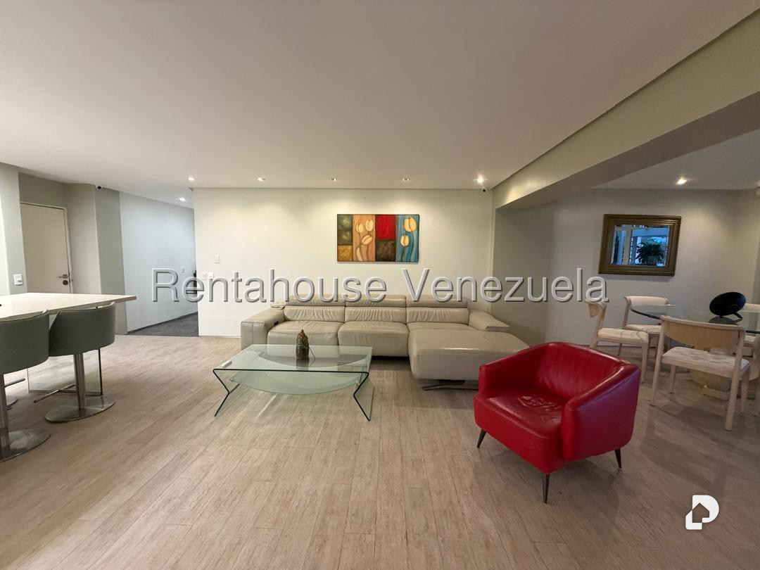 Apartamento en Loma Linda, Caracas – 2