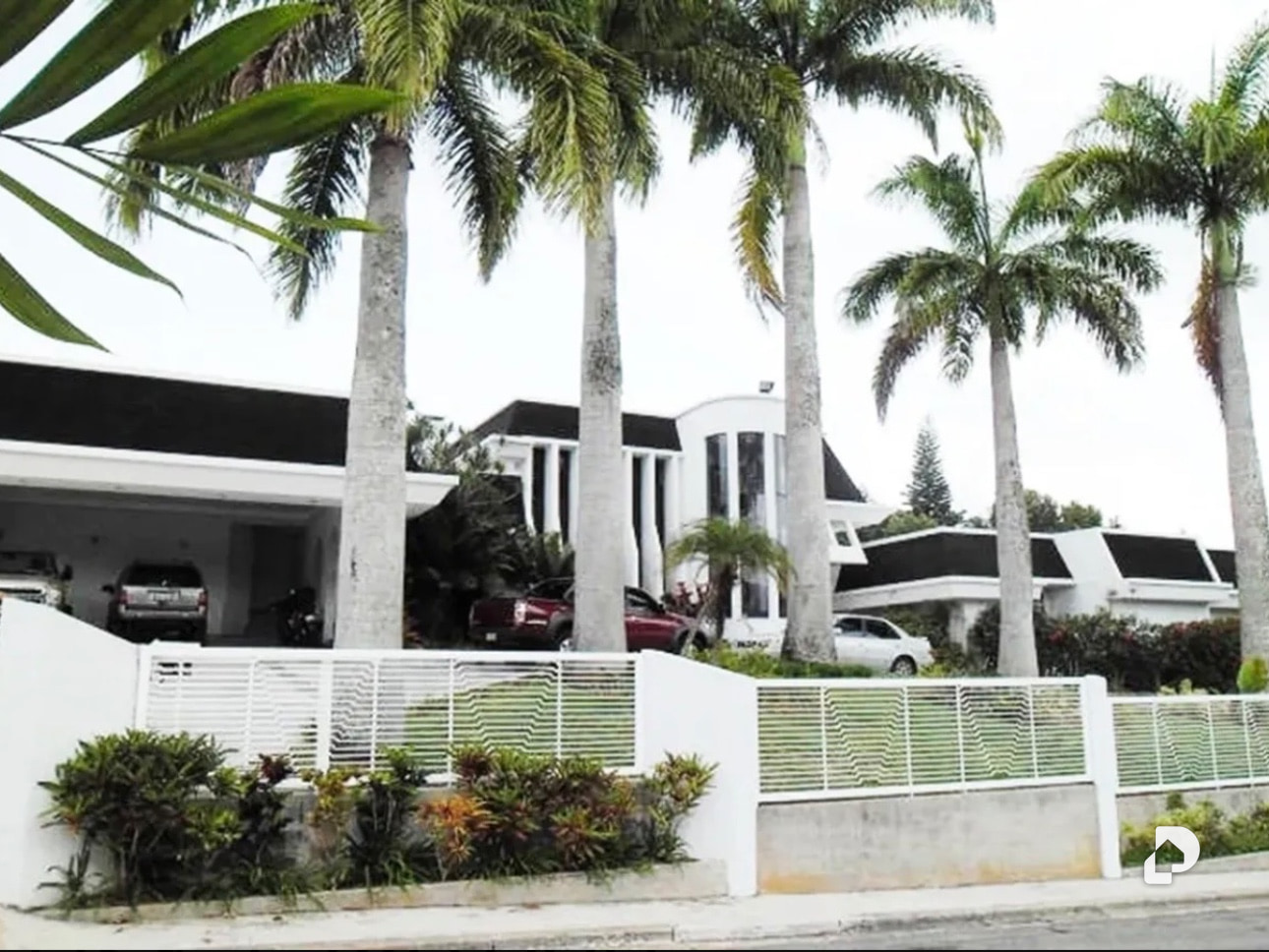 Casa en Lalagunita, Caracas – 1