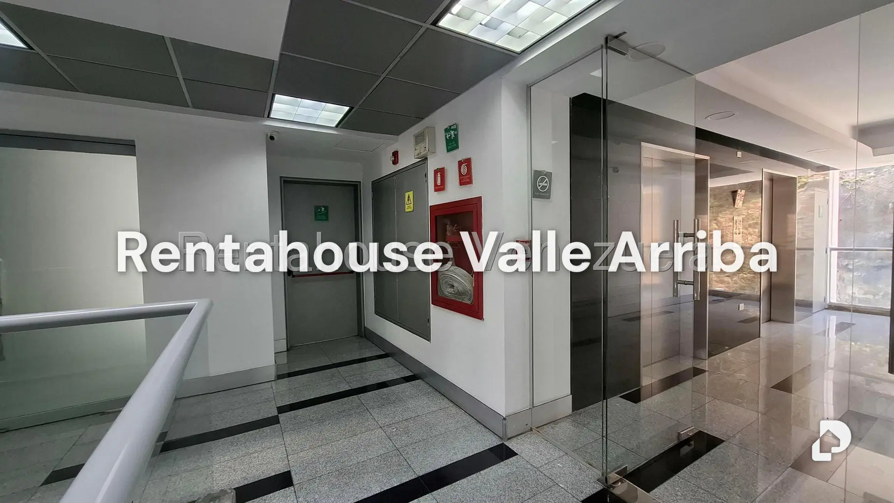 Commercial space in La Trinidad, Caracas – 4