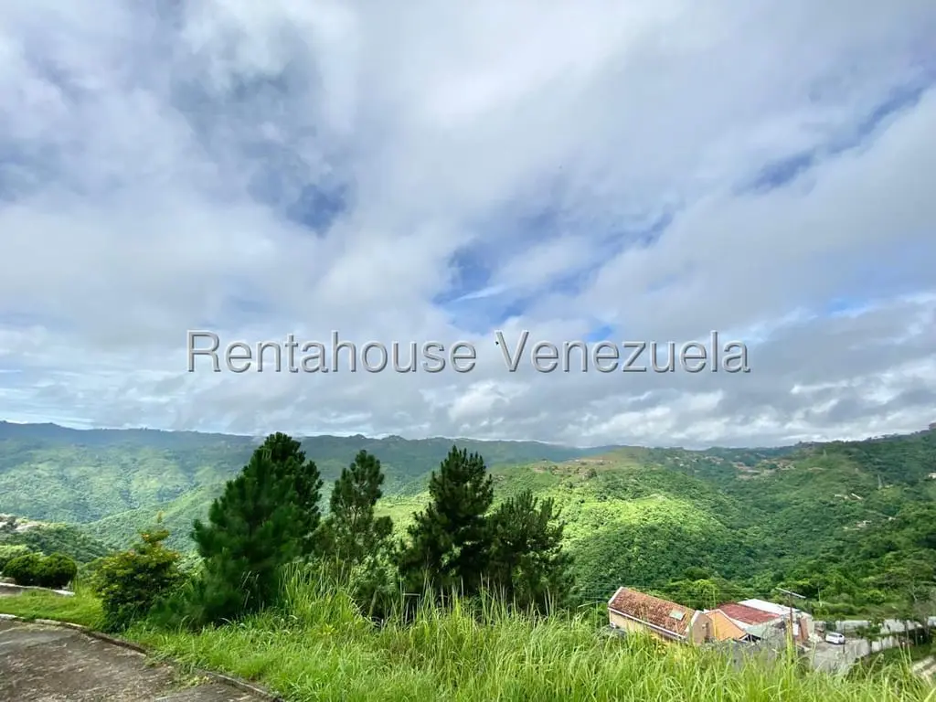 Land in Caicaguana, Caracas - 1
