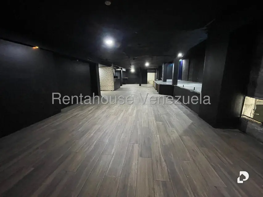 Local comercial en Las Mercedes, Caracas – 8