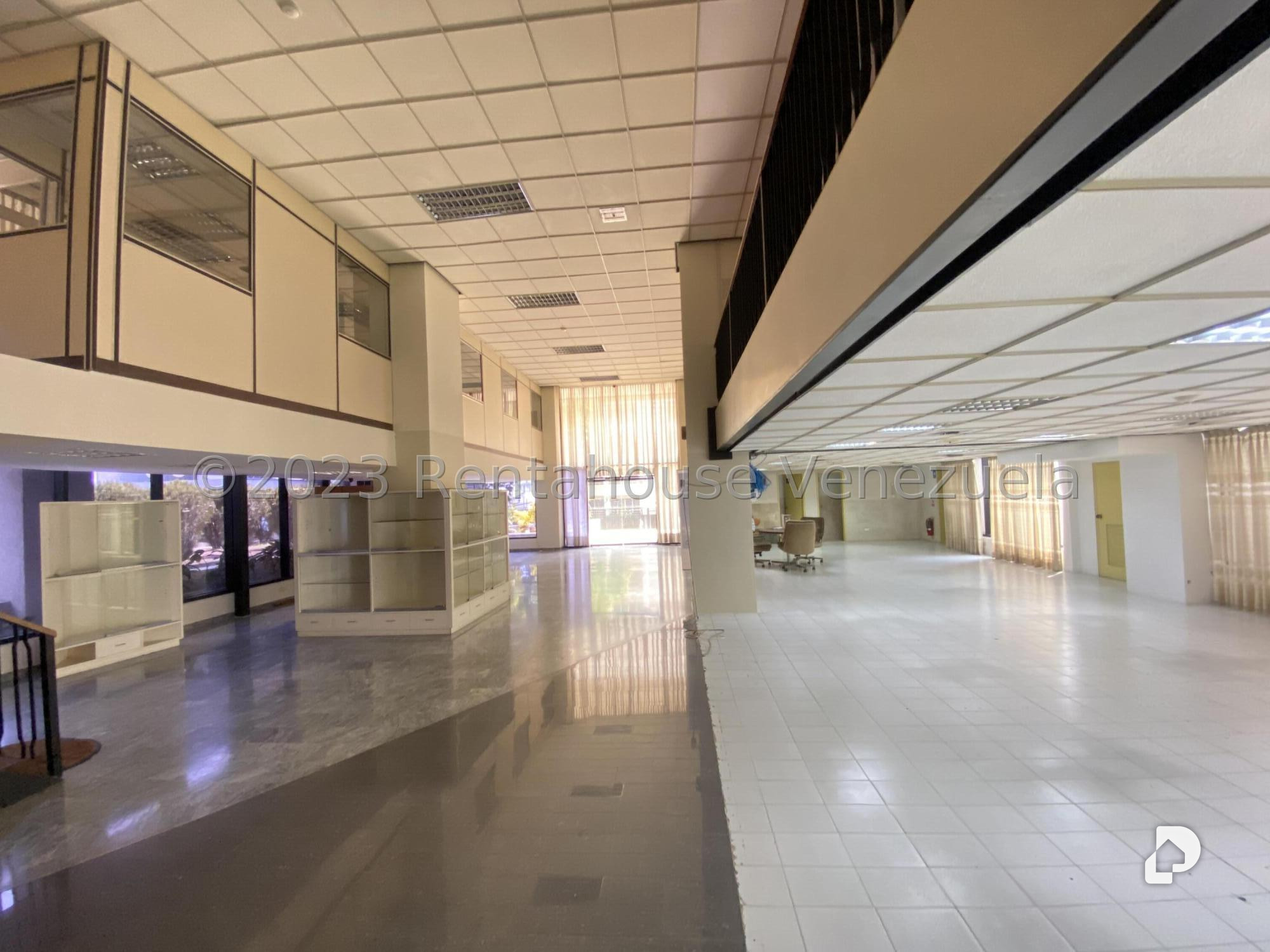 Local comercial en Santa Eduvigis, Caracas – 11