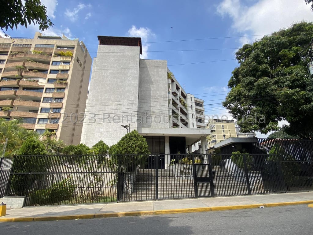 Local comercial en Santa Eduvigis, Caracas - 1