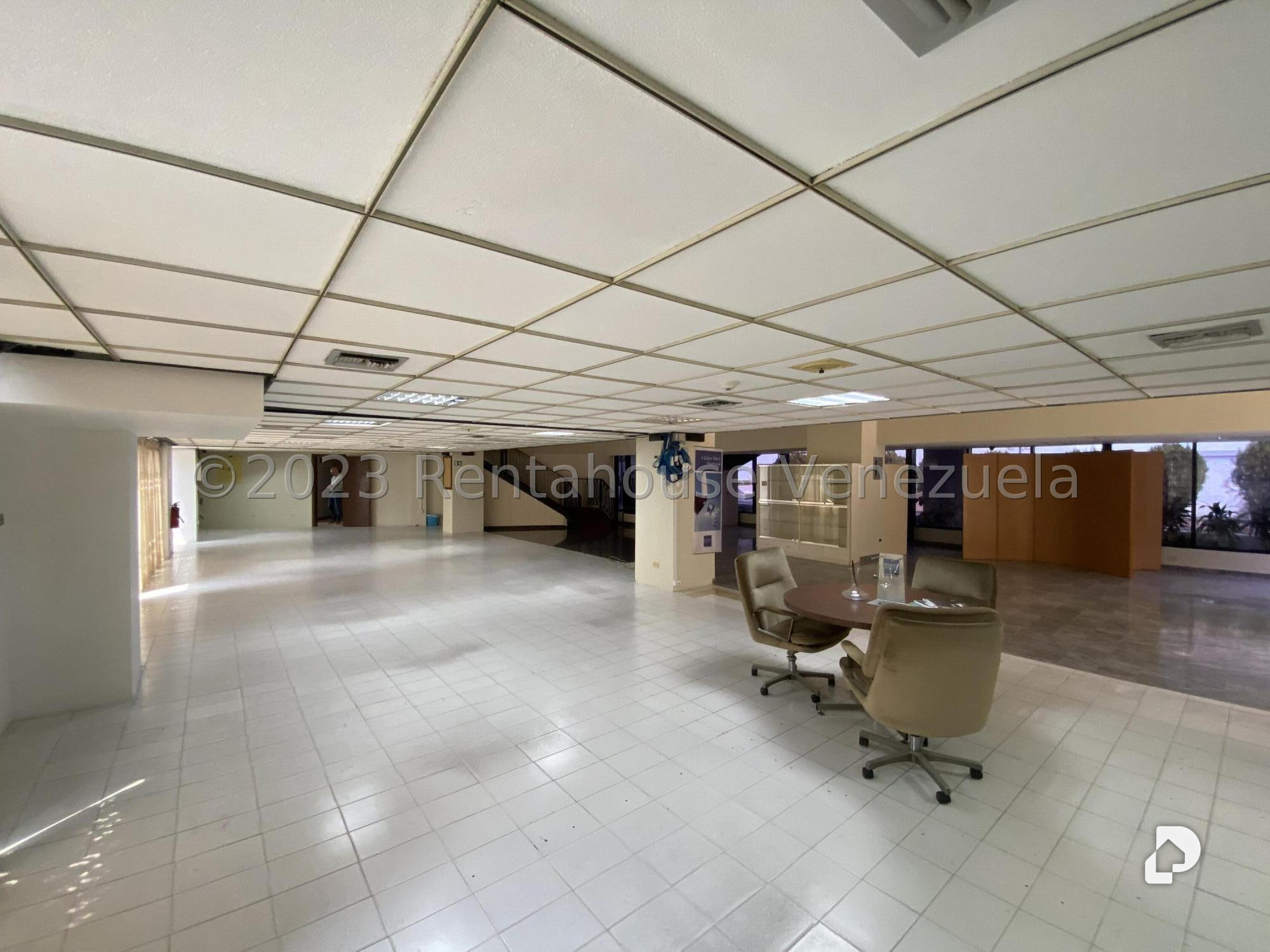 Local comercial en Santa Eduvigis, Caracas – 7