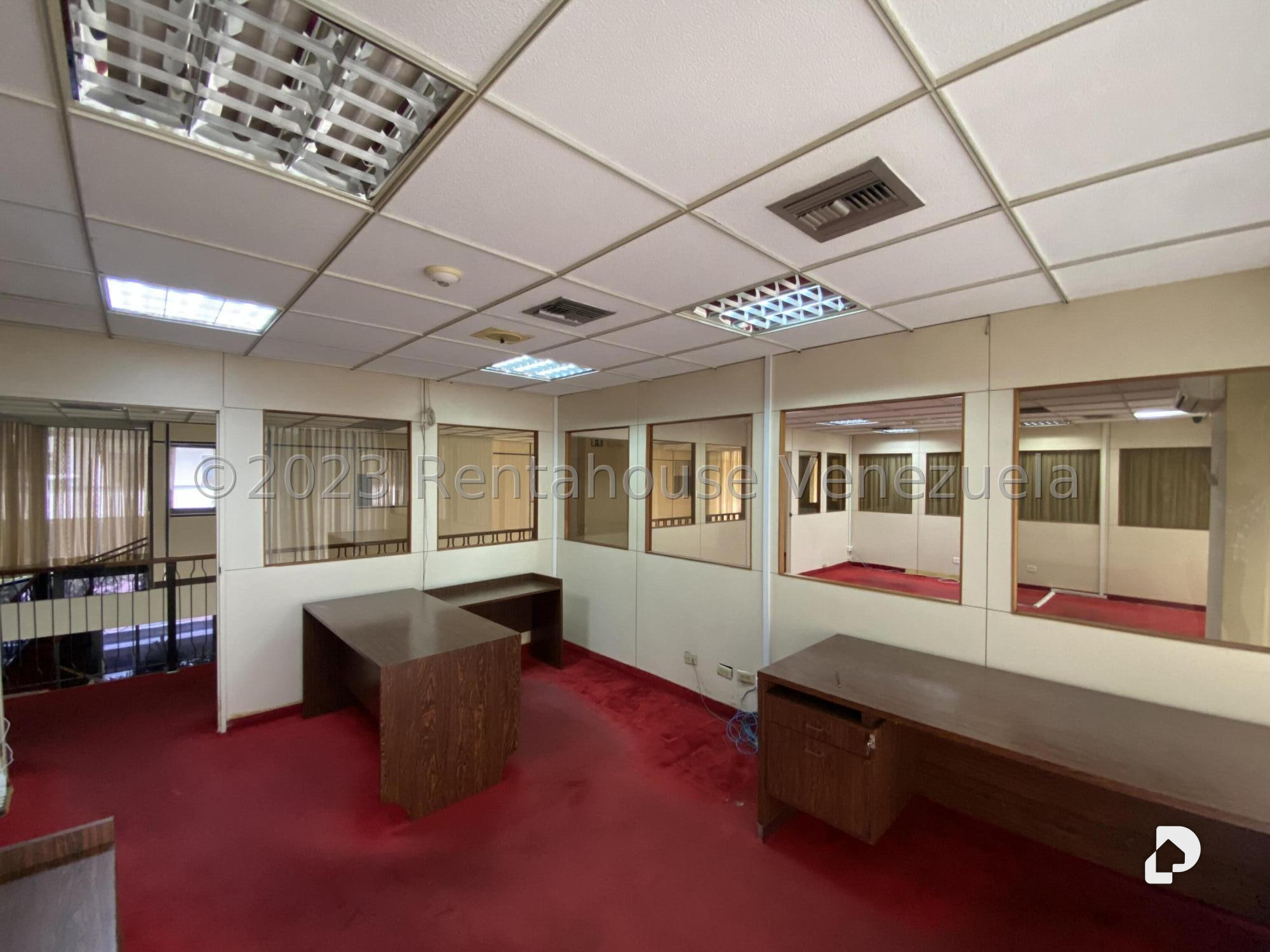 Local comercial en Santa Eduvigis, Caracas – 26