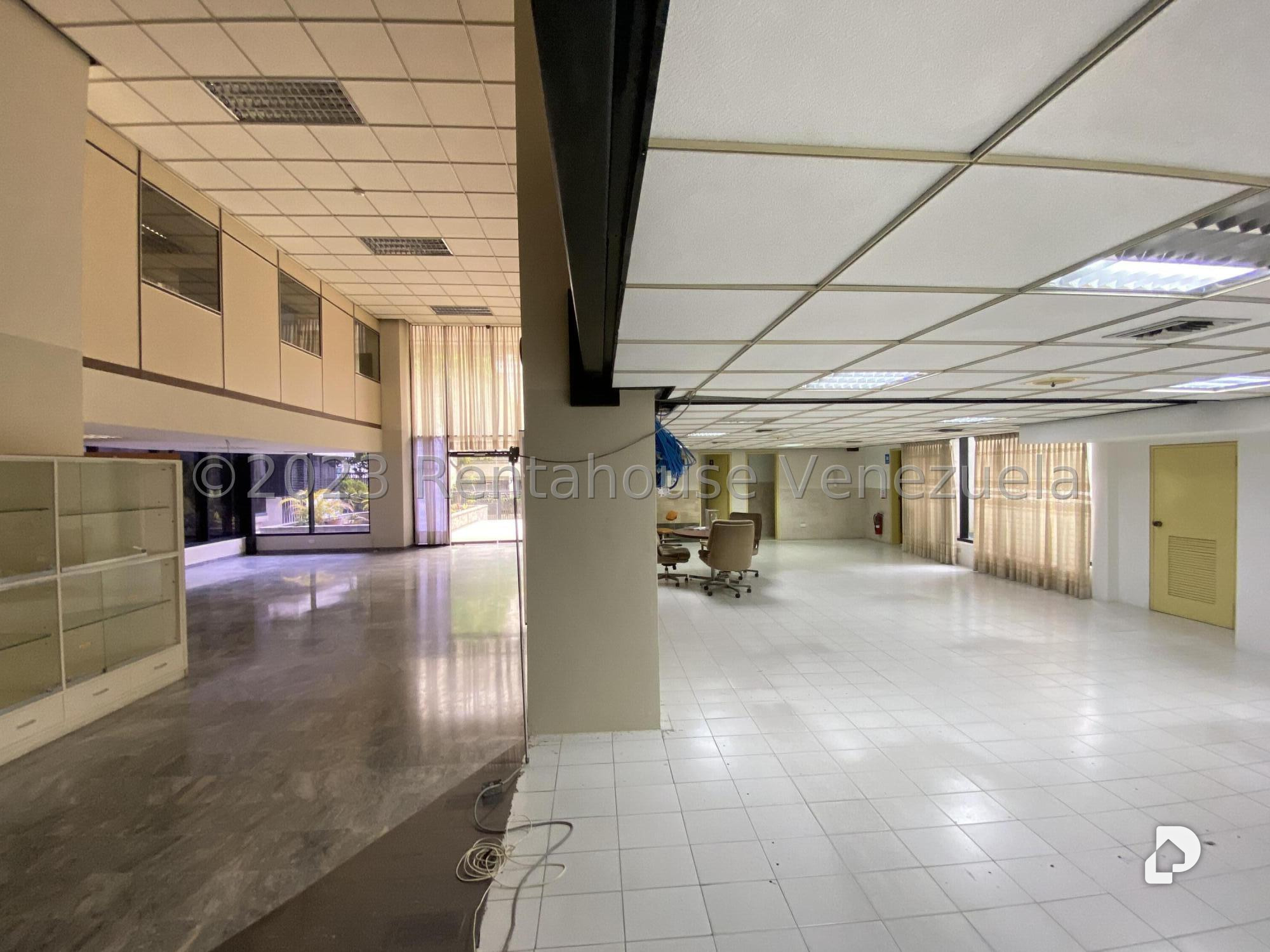 Local comercial en Santa Eduvigis, Caracas – 10