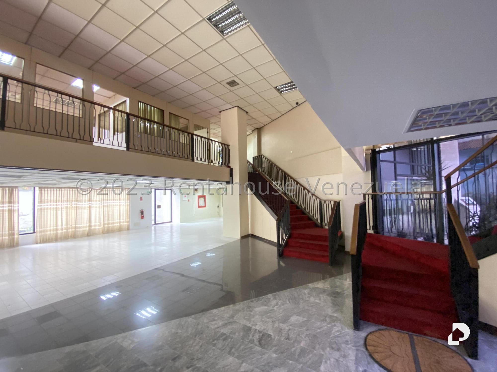 Local comercial en Santa Eduvigis, Caracas – 12