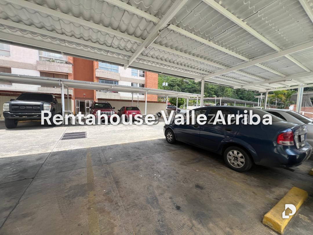 Apartamento en Miravila, Caracas – 24